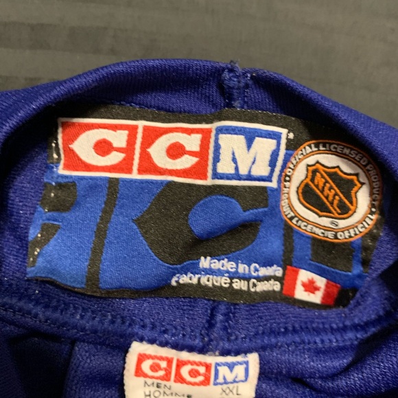 CCM Toronto Maple Leafs Jersey - Size XXL - Picture 3 of 4